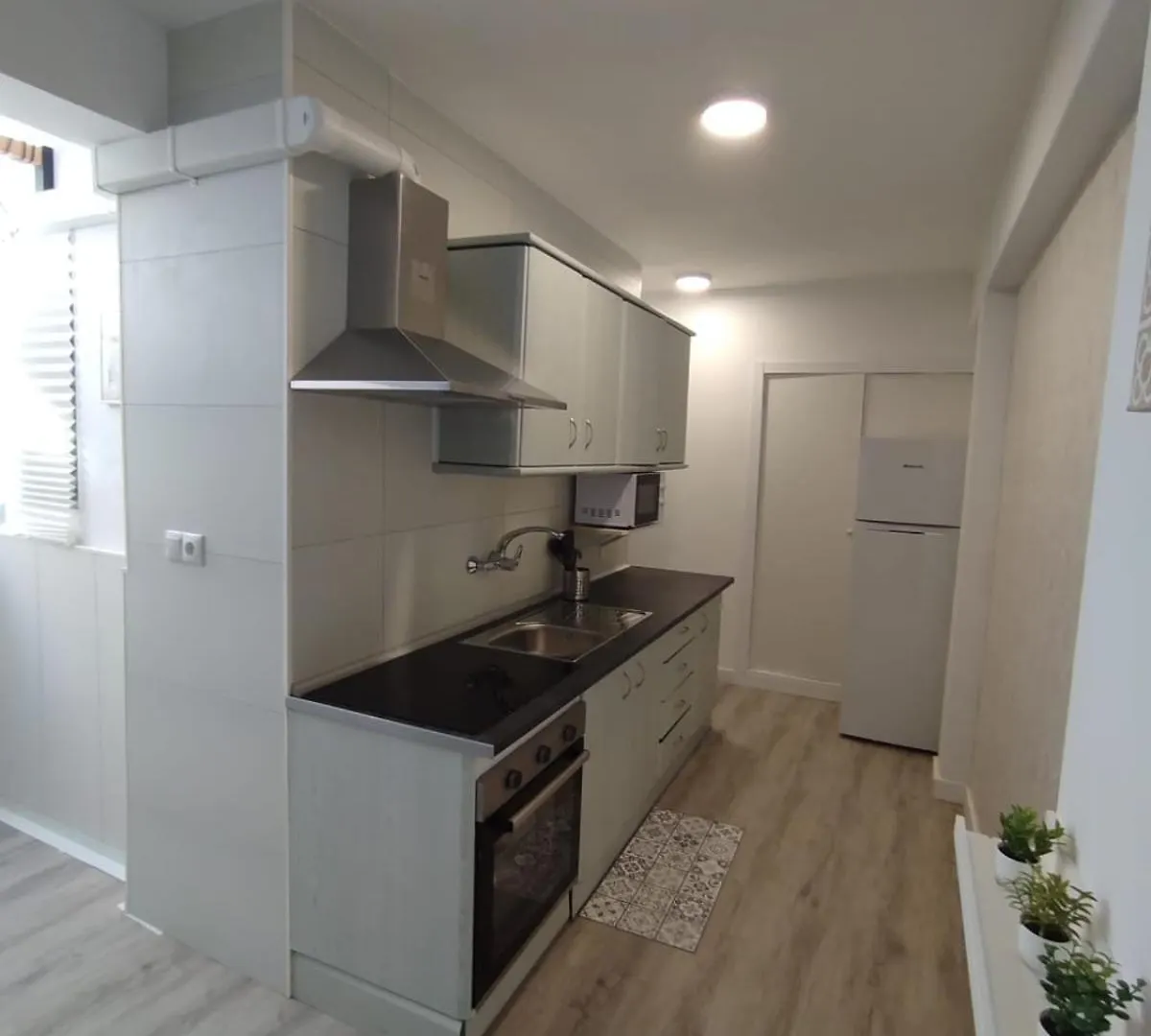 El Caprichito - Fantastico Piso Reformado A 20 Metros De La Playa Apartment Almeria